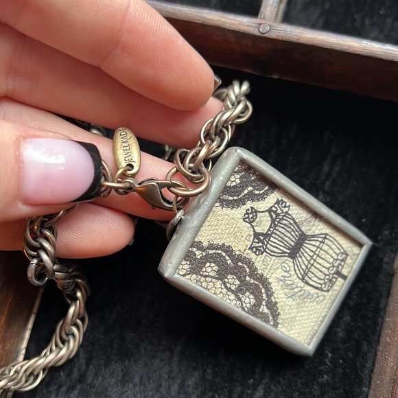 JewlKade Reversible Charm Necklace - Picture 3 of 4